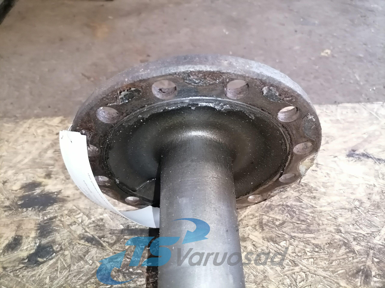 Volvo Drive shaft 8172097 - Demi arbre pour Camion: photos 4 Volvo Drive shaft 8172097 - Demi arbre pour Camion: photos 4