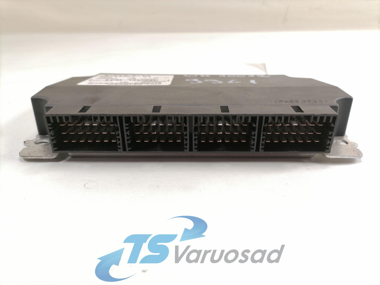 Volvo ECU, LCM 20744283 - Bloc de gestion pour Camion: photos 3 Volvo ECU, LCM 20744283 - Bloc de gestion pour Camion: photos 3
