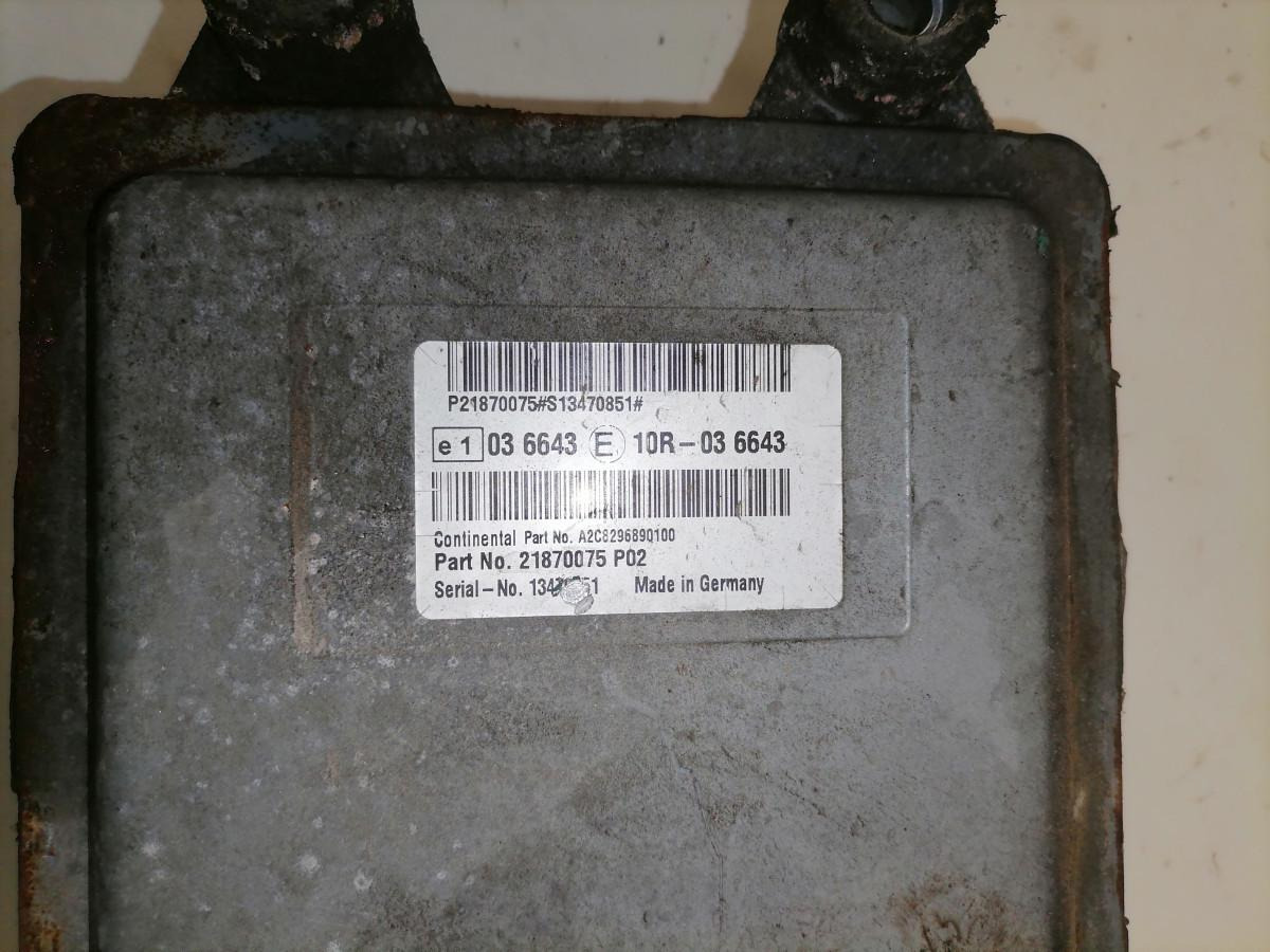 Volvo Ecu ADBlue 21870075 - Bloc de gestion pour Camion: photos 3 Volvo Ecu ADBlue 21870075 - Bloc de gestion pour Camion: photos 3
