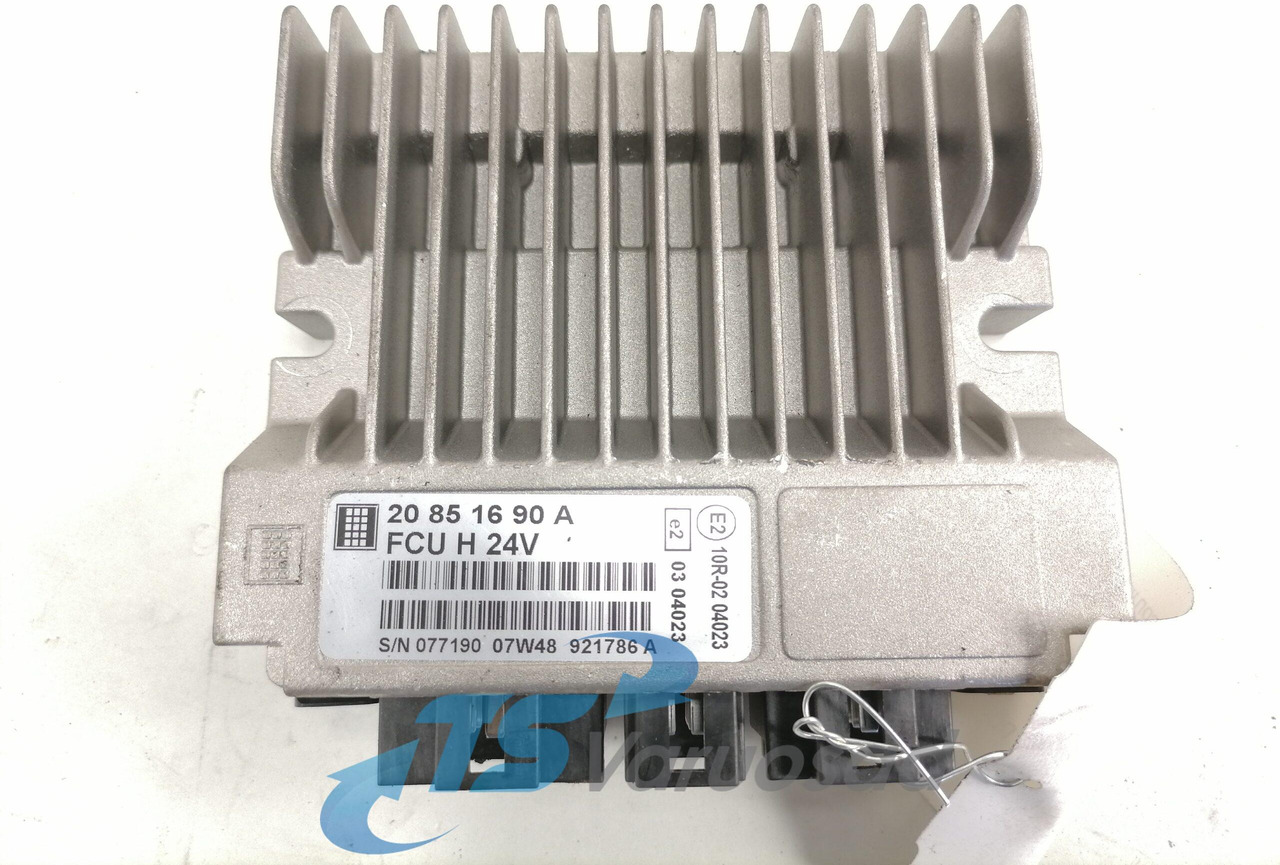 Volvo Juhtplokk, FCU 20851690 - Bloc de gestion pour Camion: photos 2 Volvo Juhtplokk, FCU 20851690 - Bloc de gestion pour Camion: photos 2