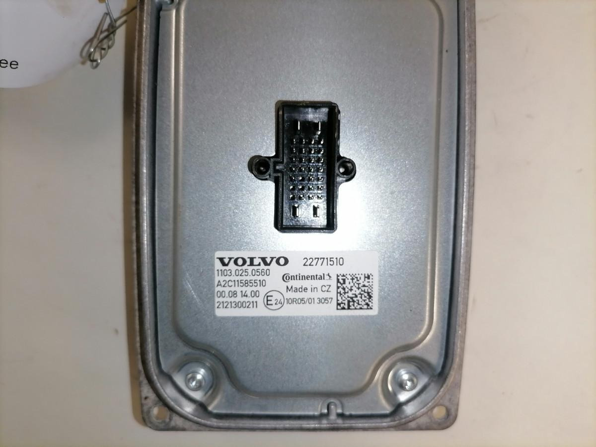 Volvo Juhtplokk, tuled 22771510 - Bloc de gestion pour Camion: photos 3 Volvo Juhtplokk, tuled 22771510 - Bloc de gestion pour Camion: photos 3