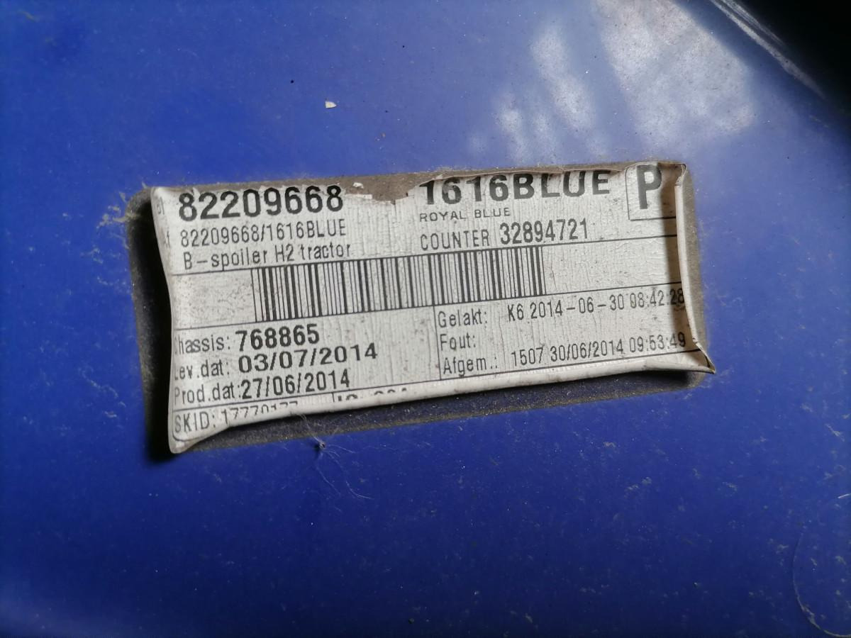 Volvo Kabiini tuulesuunaja, ülemine vasak 82209668 - Aérodynamique/ Spoilers pour Camion: photos 5 Volvo Kabiini tuulesuunaja, ülemine vasak 82209668 - Aérodynamique/ Spoilers pour Camion: photos 5