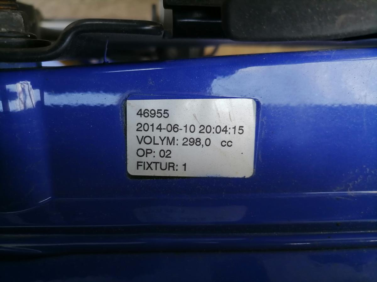 Volvo Kabiini tuulesuunaja, vasak külg 21458384 - Aérodynamique/ Spoilers pour Camion: photos 3 Volvo Kabiini tuulesuunaja, vasak külg 21458384 - Aérodynamique/ Spoilers pour Camion: photos 3