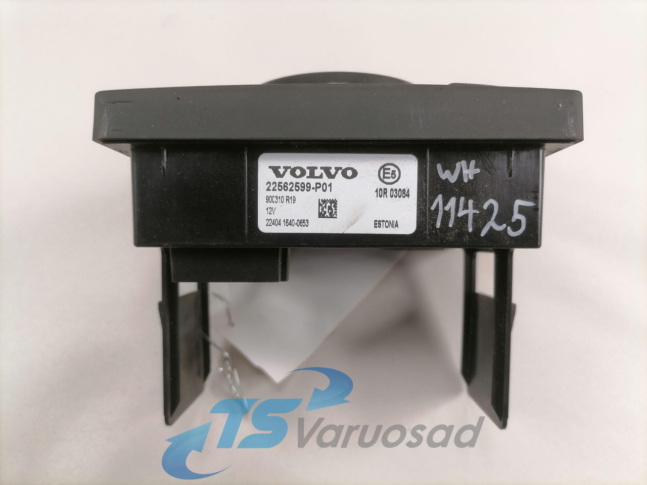 Volvo Lüliti, salongi valgustus 22562599 - Cabine pour Camion: photos 3 Volvo Lüliti, salongi valgustus 22562599 - Cabine pour Camion: photos 3