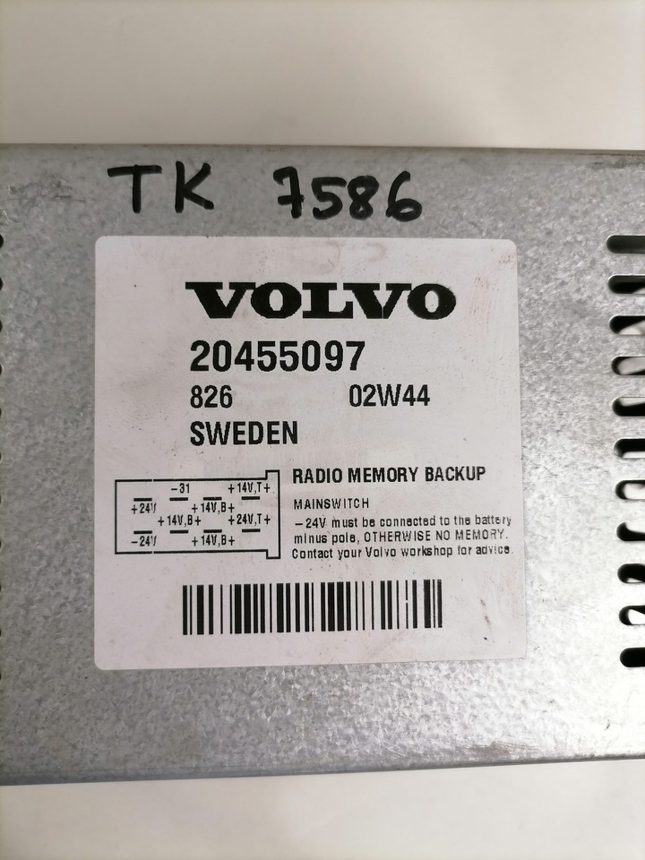 Volvo Radio Memory Backup 20455097 - Bloc de gestion pour Camion: photos 3 Volvo Radio Memory Backup 20455097 - Bloc de gestion pour Camion: photos 3