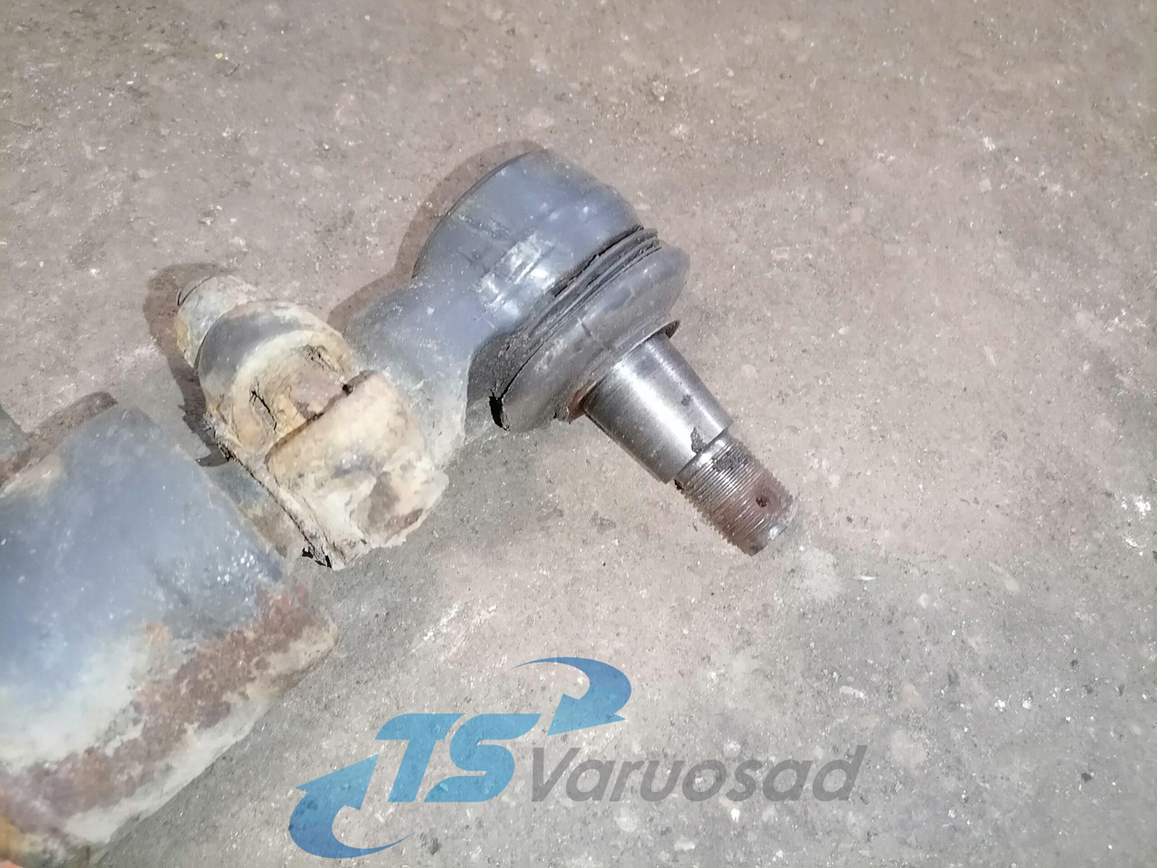 Volvo Steerind sylinder 3987646 - Commande de gouvernail pour Camion: photos 3 Volvo Steerind sylinder 3987646 - Commande de gouvernail pour Camion: photos 3