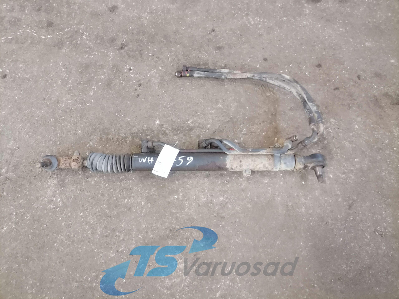 Volvo Steerind sylinder 3987647 - Commande de gouvernail pour Camion: photos 1 Volvo Steerind sylinder 3987647 - Commande de gouvernail pour Camion: photos 1