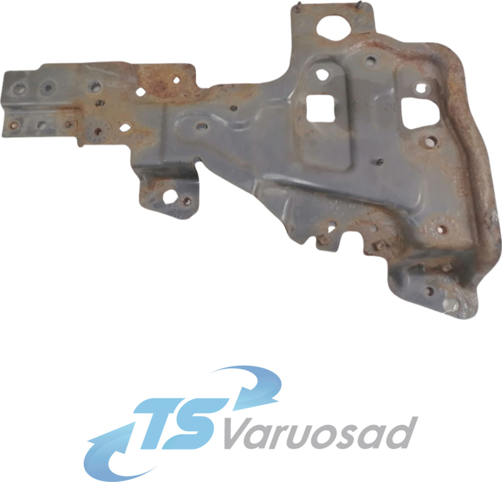 Volvo light bracket 84146828 - Lumière/ Éclairage pour Camion: photos 1 Volvo light bracket 84146828 - Lumière/ Éclairage pour Camion: photos 1