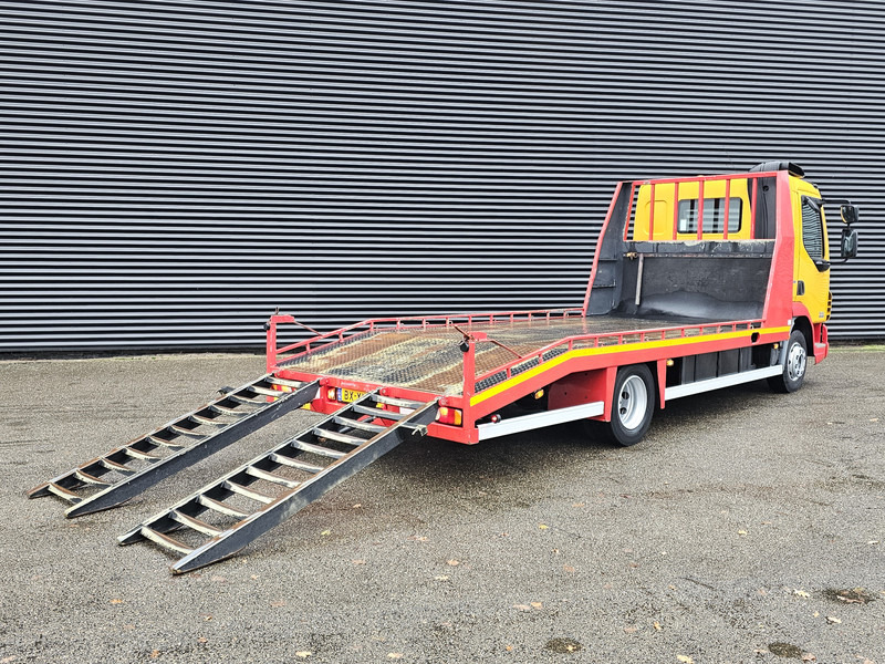 DAF LF 45.220 / MACHINE TRANSPORT / OPRIJ WAGEN - Remorqueuse: photos 2 DAF LF 45.220 / MACHINE TRANSPORT / OPRIJ WAGEN - Remorqueuse: photos 2