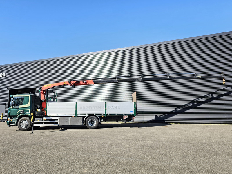 Scania P320 4x2 / PALFINGER PK14002 / CRANE/KRAN - Camion grue: photos 3 Scania P320 4x2 / PALFINGER PK14002 / CRANE/KRAN - Camion grue: photos 3