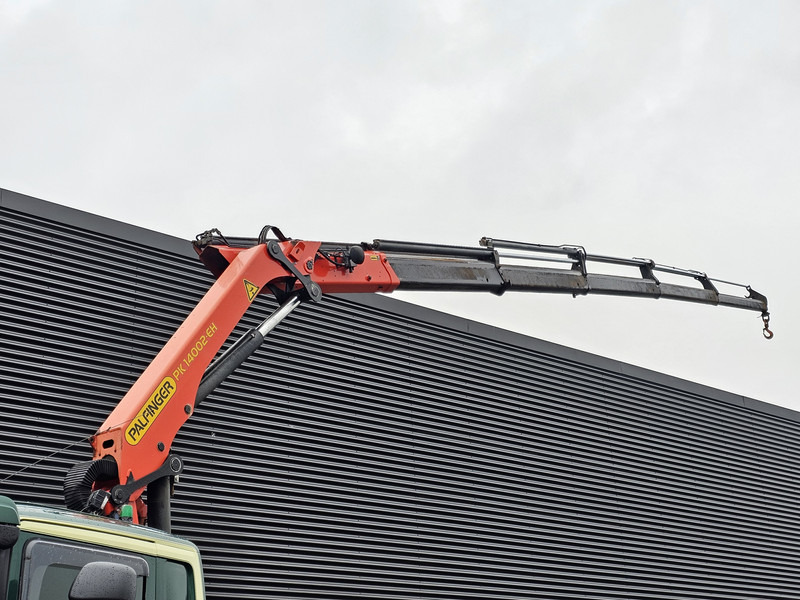 Scania P320 4x2 / PALFINGER PK14002 / CRANE/KRAN - Camion grue: photos 2 Scania P320 4x2 / PALFINGER PK14002 / CRANE/KRAN - Camion grue: photos 2