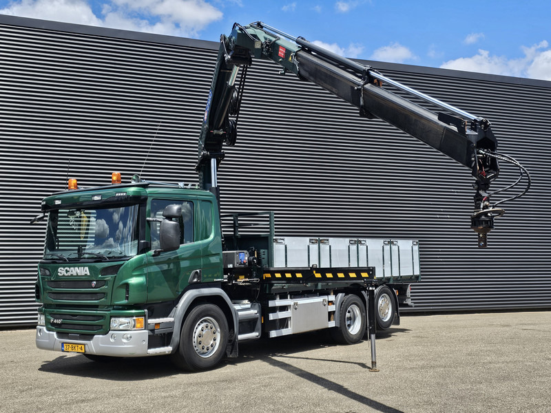 Scania P410 / 6X2-4 / 21 t/m CRANE / KRAN - Camion plateau, Camion grue: photos 2 Scania P410 / 6X2-4 / 21 t/m CRANE / KRAN - Camion plateau, Camion grue: photos 2