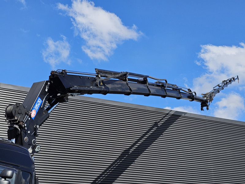 Scania R490 / 8x2 / HMF 85 TM CRANE / WINCH / JIB - Camion grue: photos 2 Scania R490 / 8x2 / HMF 85 TM CRANE / WINCH / JIB - Camion grue: photos 2