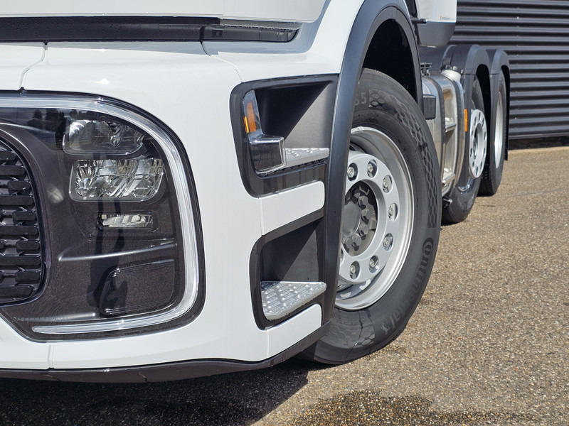 Mercedes-Benz ACTROS 2548 / GIGASPACE / 6X2/4 / !! NEW !! / PTO - Tracteur routier: photos 2 Mercedes-Benz ACTROS 2548 / GIGASPACE / 6X2/4 / !! NEW !! / PTO - Tracteur routier: photos 2