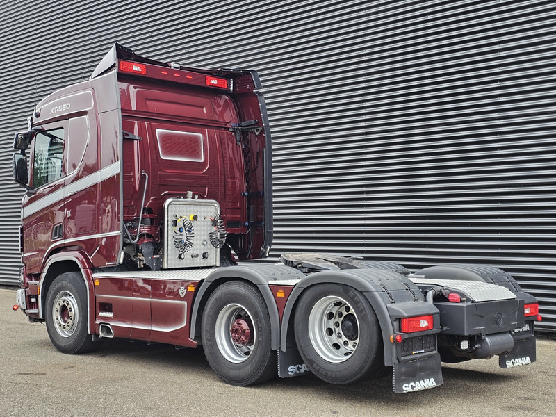 Scania R580 V8 XT / 6x2 BOOGIE / RETARDER / HYDRAULIC / 80T - Tracteur routier: photos 3 Scania R580 V8 XT / 6x2 BOOGIE / RETARDER / HYDRAULIC / 80T - Tracteur routier: photos 3