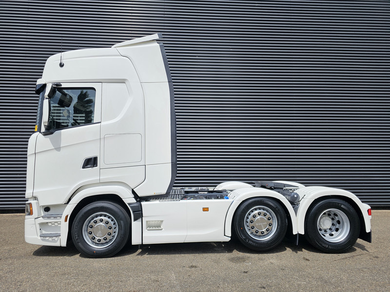 Scania Scania S460 !!NEW!! / 6x2/4 / RETARDER / FULL AIR / 2X PTO - Tracteur routier: photos 5 Scania Scania S460 !!NEW!! / 6x2/4 / RETARDER / FULL AIR / 2X PTO - Tracteur routier: photos 5