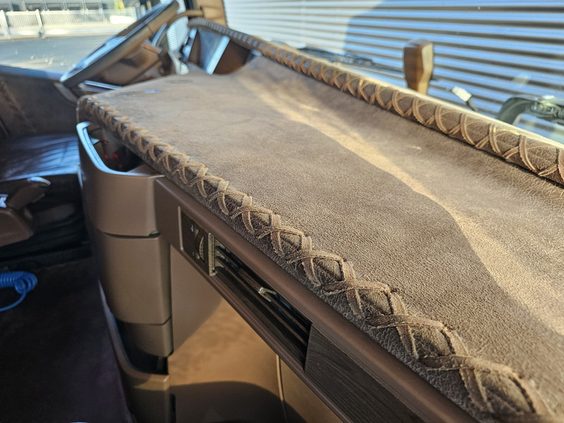 Tracteur routier Volvo FH 16 750 6x2 BOOGIE / RETARDER / I PARK COOL: photos 18