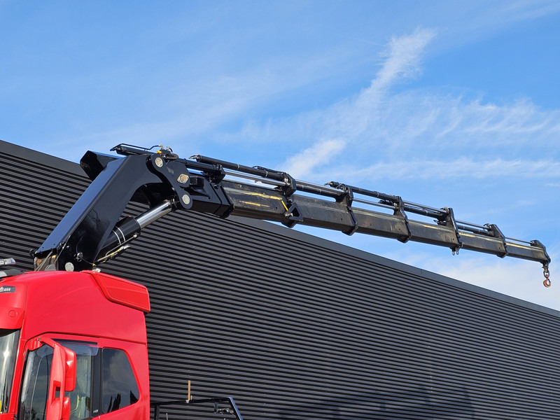 Volvo FH 16.650 8x4 / HIAB 105 t/m CRANE / KRAN - Camion grue: photos 2 Volvo FH 16.650 8x4 / HIAB 105 t/m CRANE / KRAN - Camion grue: photos 2