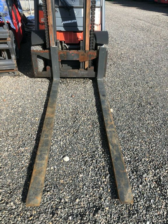 Linde H40D / Hubhöhe: 7m / Linde H40D / Hubhöhe: 7m / - Chariot élévateur diesel: photos 2 Linde H40D / Hubhöhe: 7m / Linde H40D / Hubhöhe: 7m / - Chariot élévateur diesel: photos 2