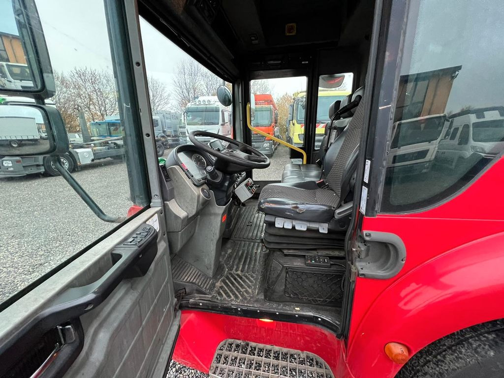 MAN 28.350 6X2 als Fahrgestell mit oder ohne Aufbau MAN 28.350 6X2 als Fahrgestell mit oder ohne Aufbau - Châssis cabine: photos 3 MAN 28.350 6X2 als Fahrgestell mit oder ohne Aufbau MAN 28.350 6X2 als Fahrgestell mit oder ohne Aufbau - Châssis cabine: photos 3