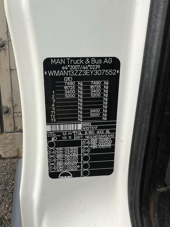 MAN 8.180 4X2 offene Pritsche MAN 8.180 4X2 offene Pritsche - Fourgon plateau: photos 3 MAN 8.180 4X2 offene Pritsche MAN 8.180 4X2 offene Pritsche - Fourgon plateau: photos 3