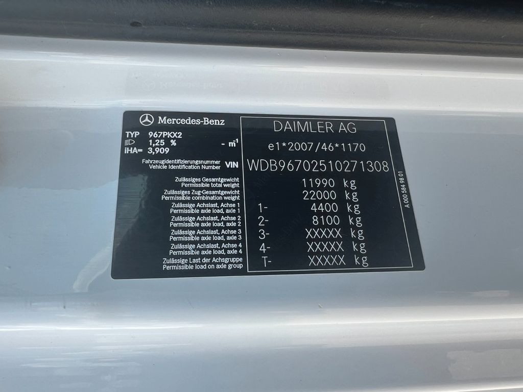 Mercedes-Benz 1221 4X2 offene Pritsche - Camion plateau: photos 3 Mercedes-Benz 1221 4X2 offene Pritsche - Camion plateau: photos 3