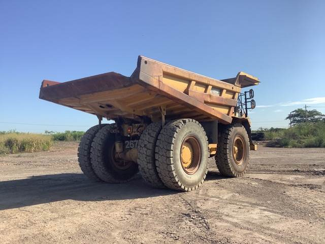 CAT 777F - Tombereau rigide: photos 3 CAT 777F - Tombereau rigide: photos 3