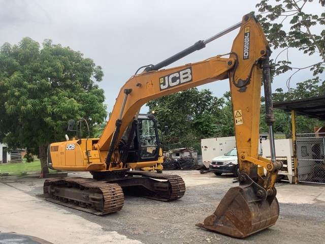 JCB JS220 - Pelle sur chenille: photos 4 JCB JS220 - Pelle sur chenille: photos 4
