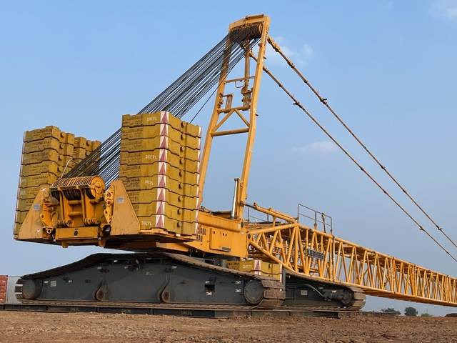 Liebherr LR1600/2 - Grue sur chenilles: photos 3 Liebherr LR1600/2 - Grue sur chenilles: photos 3