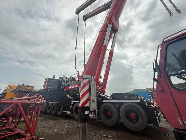 Liebherr LTM1750-9.1 - Grue tout-terrain: photos 4 Liebherr LTM1750-9.1 - Grue tout-terrain: photos 4