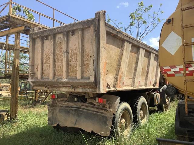 Mercedes-Benz ACTROS 3341 - Camion benne: photos 3 Mercedes-Benz ACTROS 3341 - Camion benne: photos 3