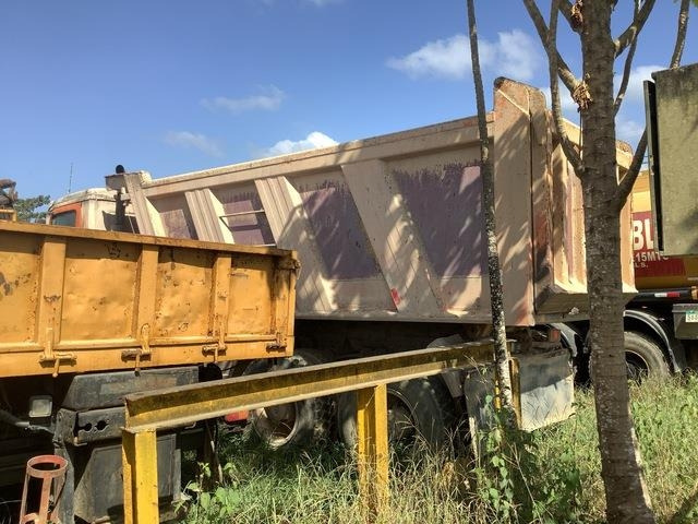 Mercedes-Benz ACTROS 3341 - Camion benne: photos 2 Mercedes-Benz ACTROS 3341 - Camion benne: photos 2