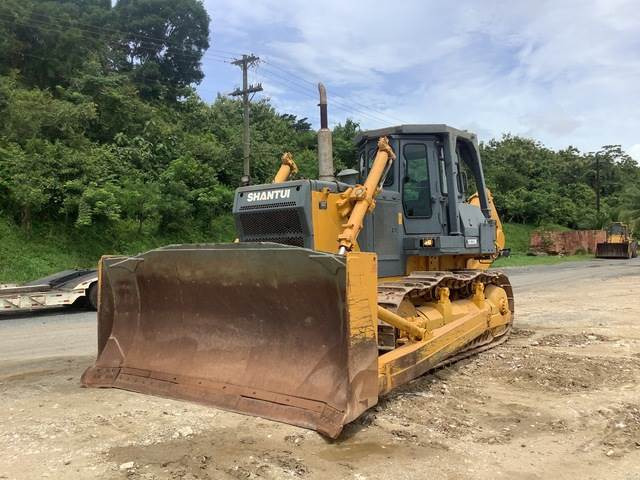 Shantui SD32W - Bulldozer: photos 1 Shantui SD32W - Bulldozer: photos 1