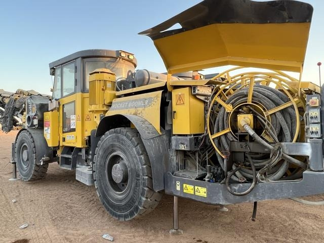 Atlas Copco Boomer L2C - Machine d'exploitation minière: photos 2 Atlas Copco Boomer L2C - Machine d'exploitation minière: photos 2