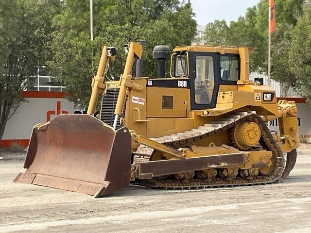 CAT D8R - Bulldozer: photos 1 CAT D8R - Bulldozer: photos 1