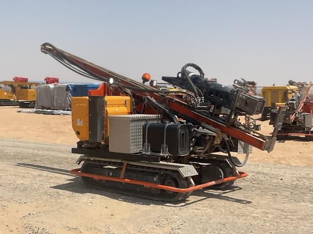 Gayk HRE3000 - Mât de battage: photos 4 Gayk HRE3000 - Mât de battage: photos 4