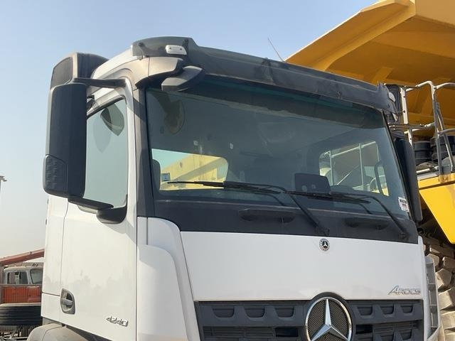 Châssis cabine Mercedes-Benz Arocs 4240: photos 12
