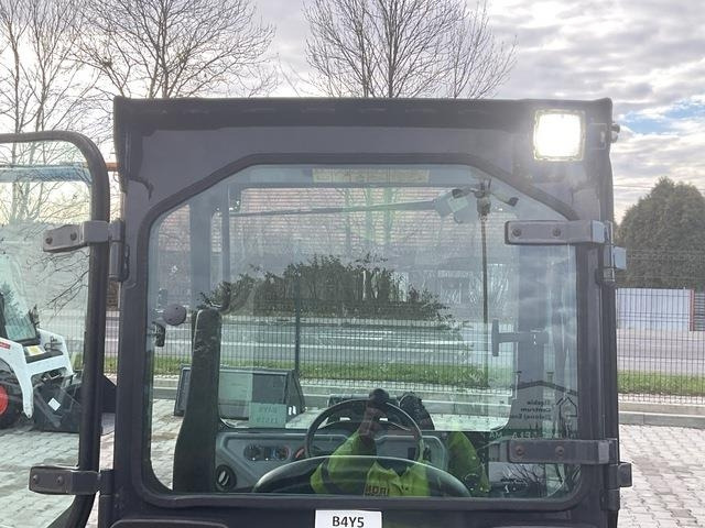 Chargeuse sur pneus Bobcat L23: photos 17