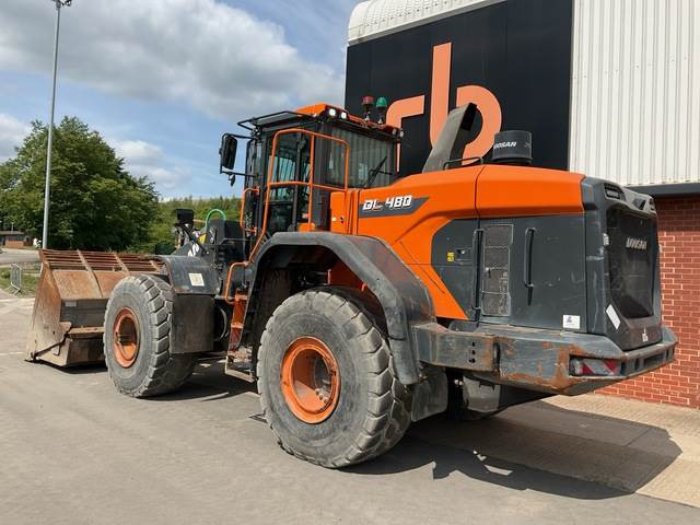 Doosan DL480-7 - Chargeuse sur pneus: photos 2 Doosan DL480-7 - Chargeuse sur pneus: photos 2