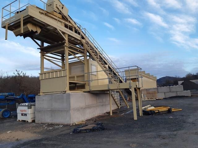 Aggregate Blending Plant - Engins de chantier: photos 1 Aggregate Blending Plant - Engins de chantier: photos 1