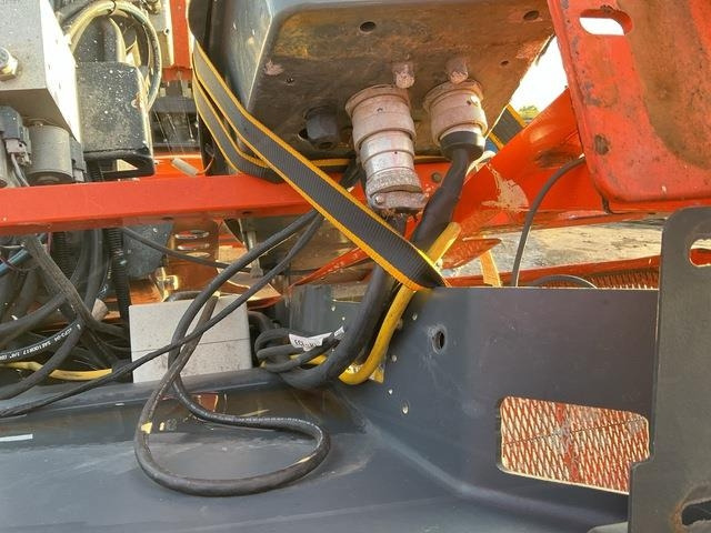 Nacelle télescopique JLG 860SJ: photos 13 Nacelle télescopique JLG 860SJ: photos 13