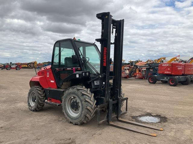 Manitou M30-4 - Chariot tout terrain: photos 5 Manitou M30-4 - Chariot tout terrain: photos 5