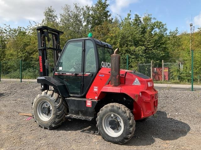 Manitou M30-4 - Chariot tout terrain: photos 2 Manitou M30-4 - Chariot tout terrain: photos 2