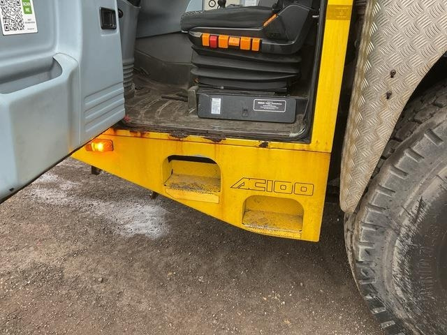 Grue tout-terrain Terex Demag AC100: photos 10 Grue tout-terrain Terex Demag AC100: photos 10