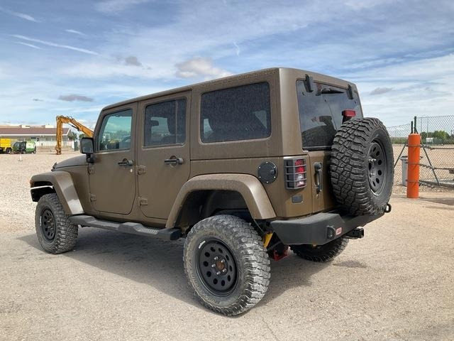 Jeep Wrangler JK Command - Voiture: photos 2 Jeep Wrangler JK Command - Voiture: photos 2