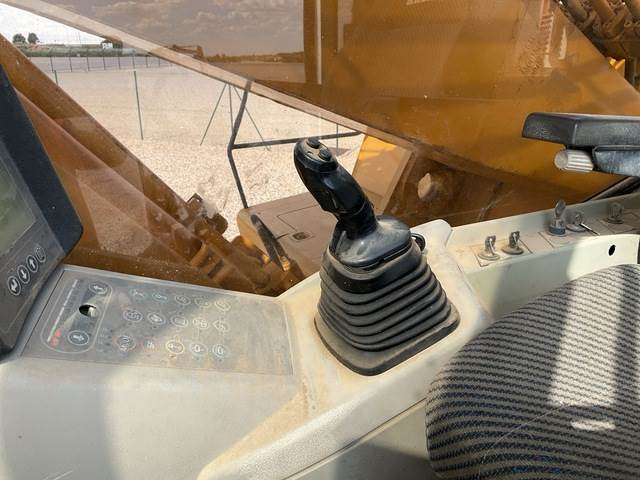 Pelle de démolition Liebherr R944V: photos 19