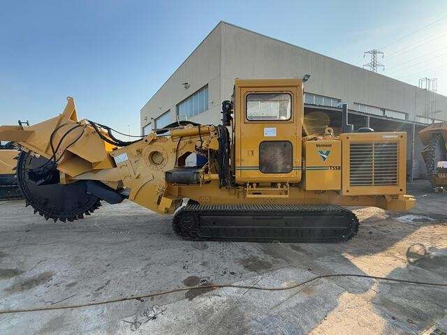 Vermeer T558 - Trancheuse: photos 1 Vermeer T558 - Trancheuse: photos 1