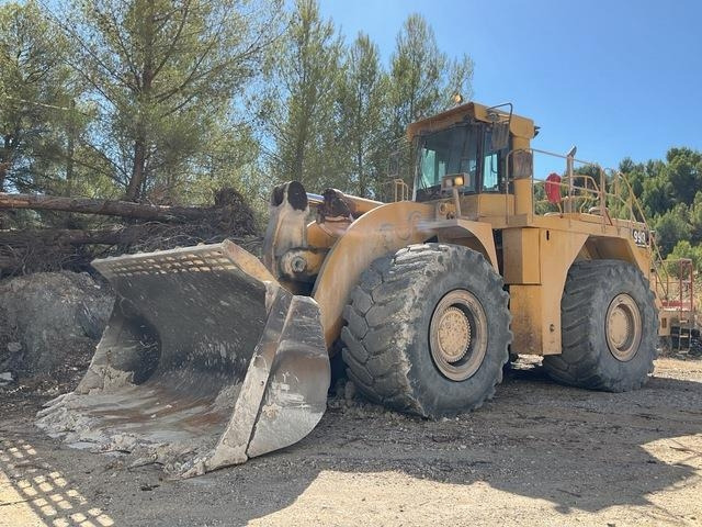 CAT 990 - Chargeuse sur pneus: photos 1 CAT 990 - Chargeuse sur pneus: photos 1