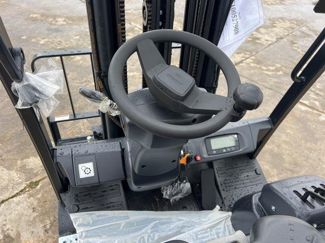 Chariot élévateur électrique Doosan B15T-7 PLUS: photos 8