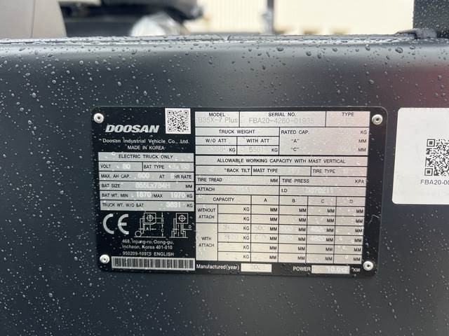 Doosan B35X-7 PLUS - Chariot élévateur électrique: photos 5 Doosan B35X-7 PLUS - Chariot élévateur électrique: photos 5